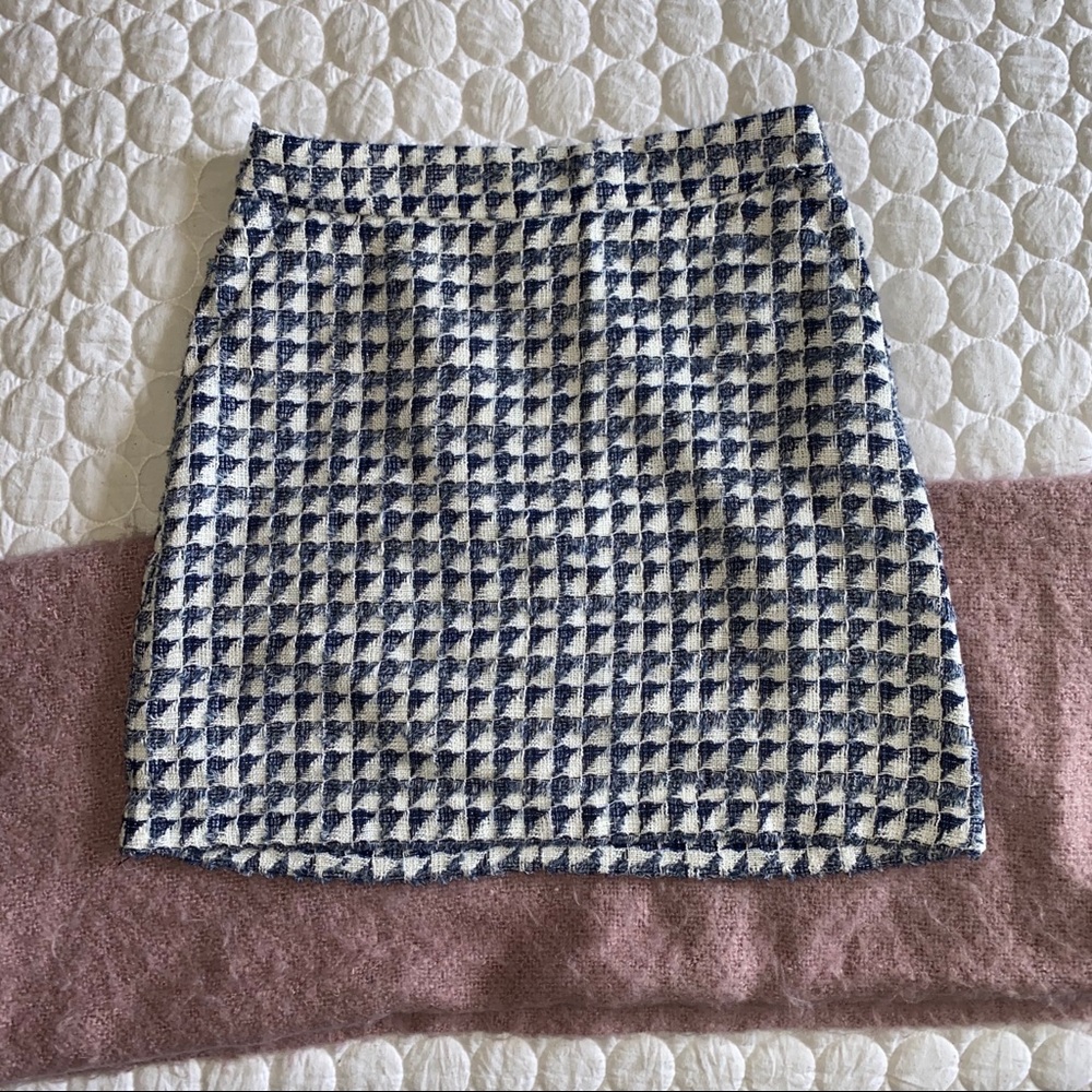 Loft blue and white checkered skirt (4p)